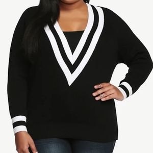 Torrid - DEEP V-NECK SWEATER